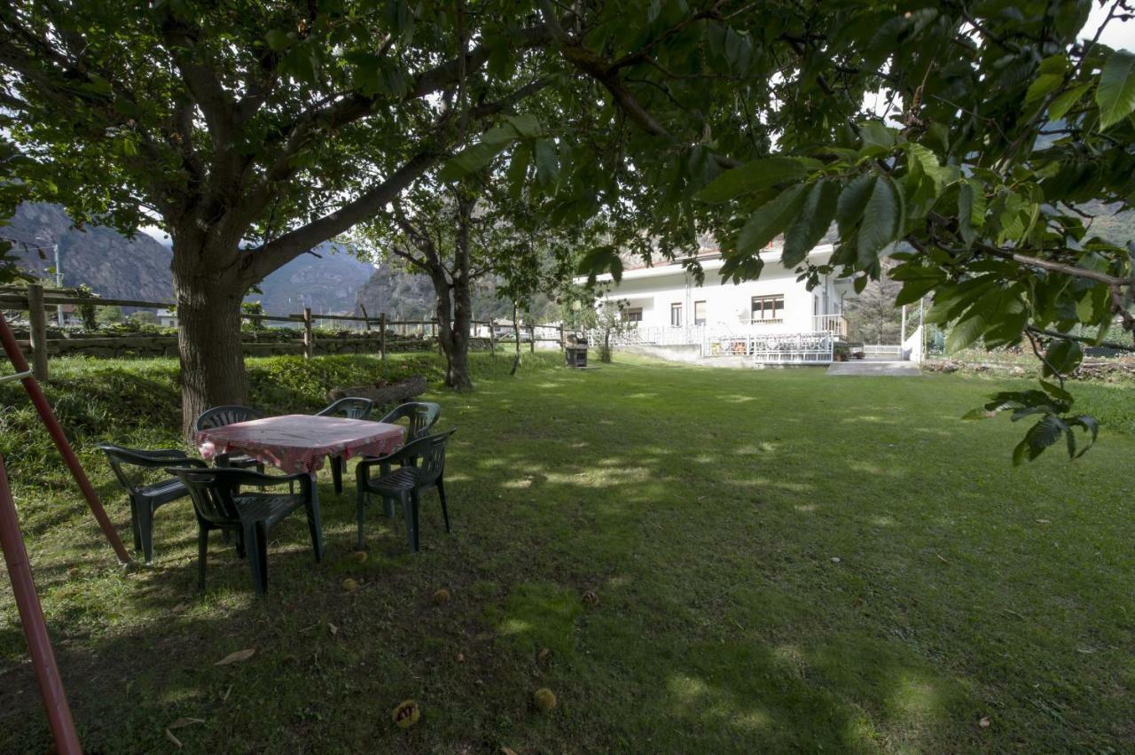 Mansarda Plein Soleil Villa Donnaz Bagian luar foto